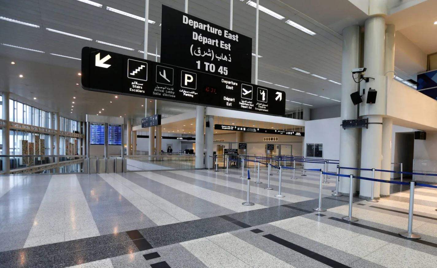 عودة لبنانيين عالقين في شرم الشيخ إلى بيروت.. ورحلات إضافية اليوم 