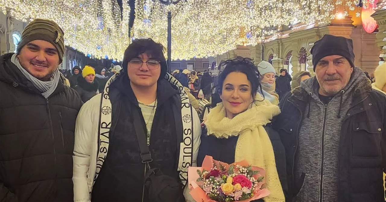 حمزة ابن سلاف فواخرجي يلفت الأنظار والشبه بينه وبين والدته لا يصدق