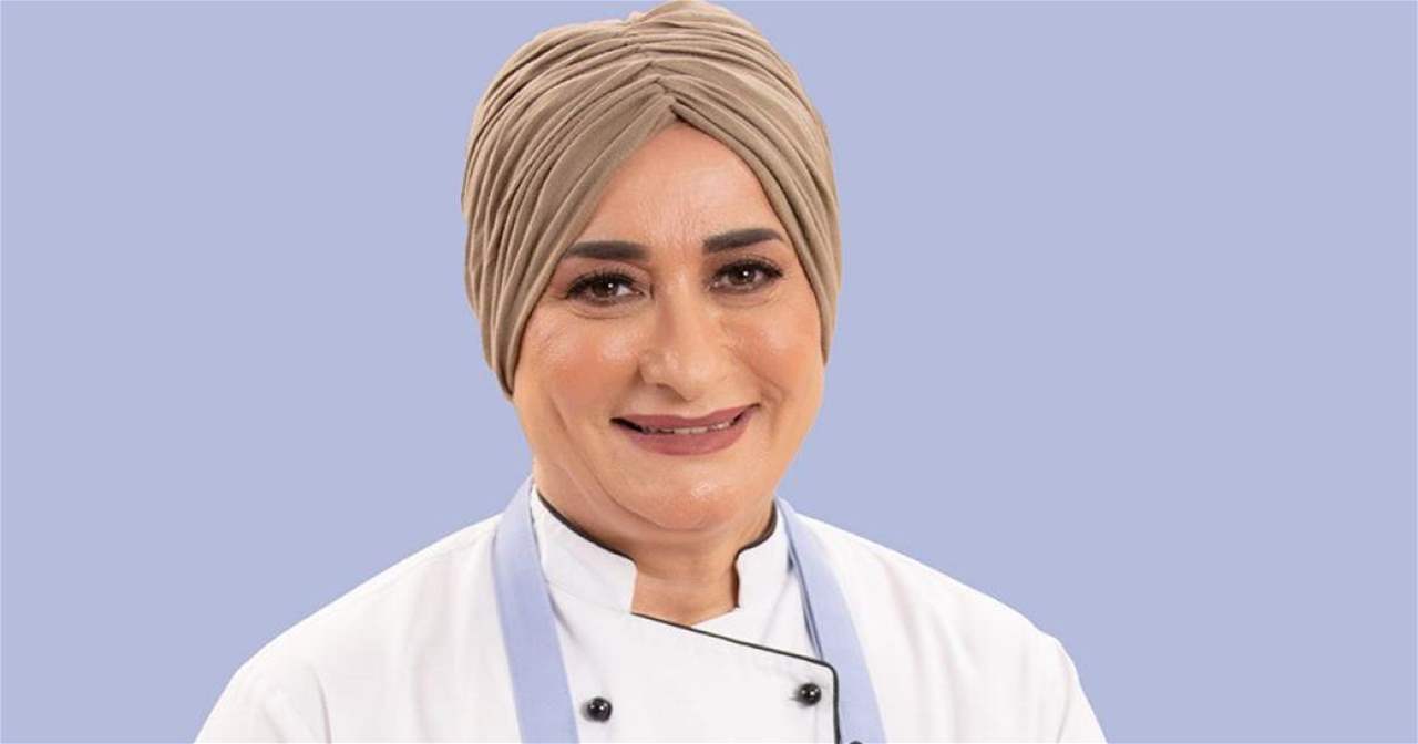 منال العالم ترد على جدل خلعها للحجاب