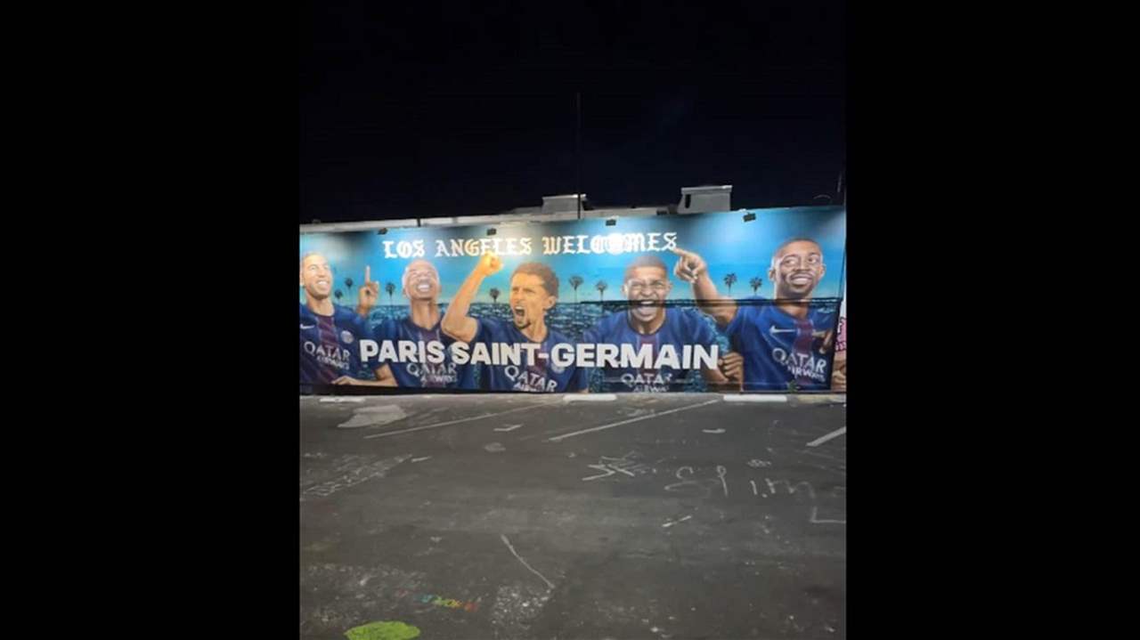 فيديو - جدارية ضخمة لباريس سان جيرمان تزين لوس أنجلوس