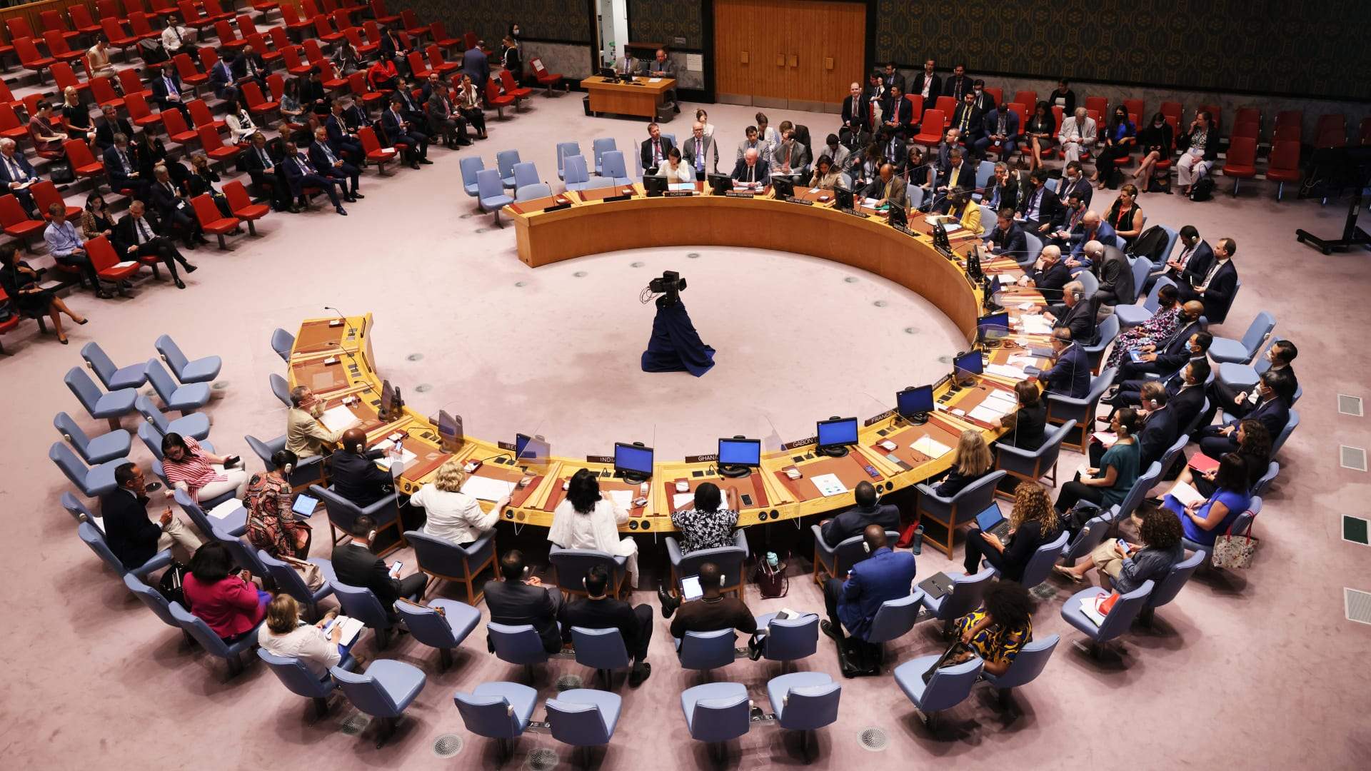 ايران شجعت حزب الله على التدخل!.. تصريح من مندوبة أميركا 