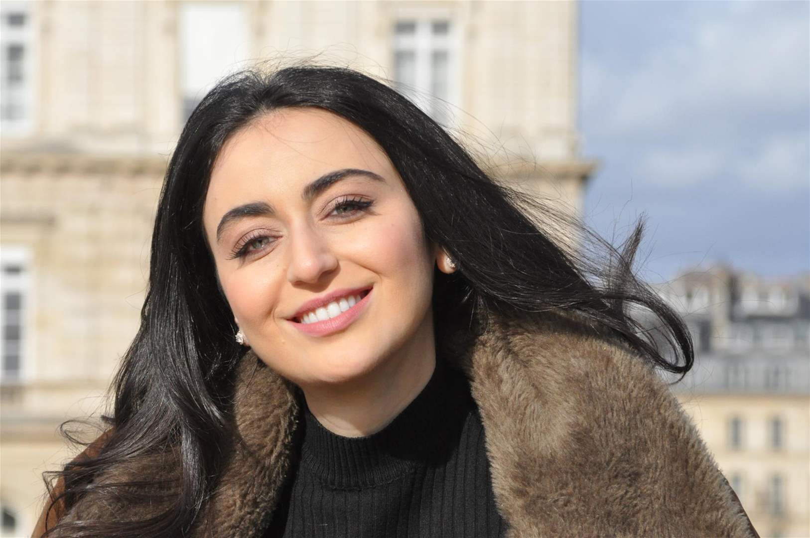 فايا يونان تحتفي بعيد ميلادها وتوجه رسالة مؤثرة