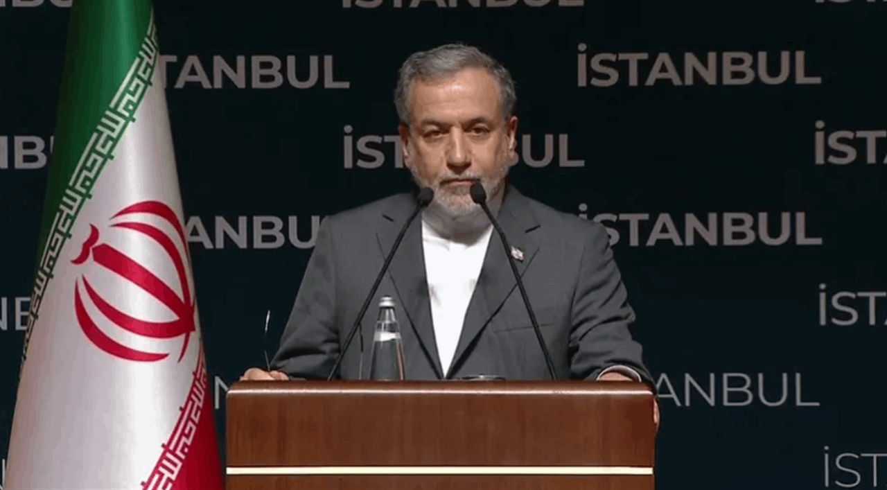 عراقجي: قواتنا المسلّحة في حالة تأهب قصوى.. وترامب خدع بلاده أيضاً!  ​