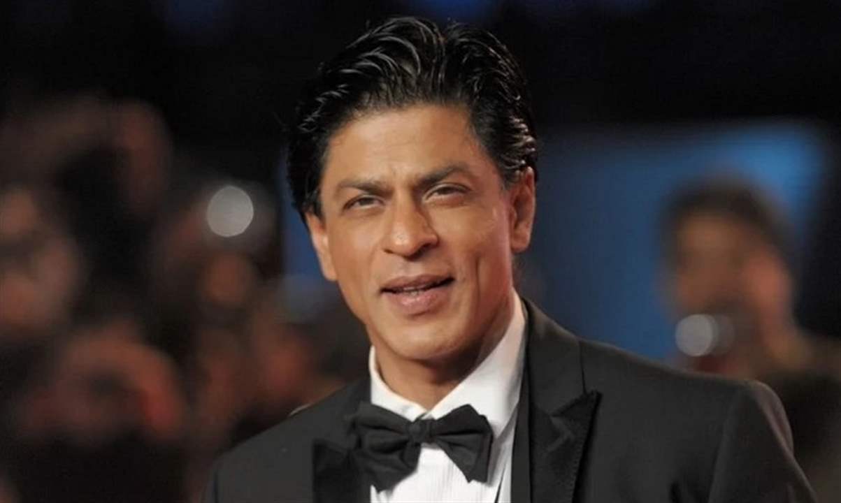 تفتيش قصر شاروخان يحدث جدلا واسعا.. ما القصة؟ 