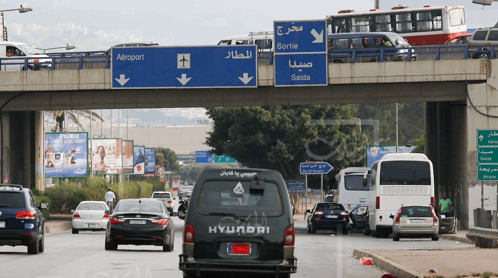 &quot;تحلوا بالصبر&quot;.. من شاتيلا إلى المطار!