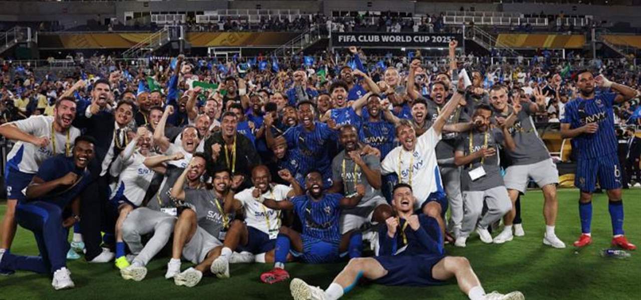 فرحة نادي الهلال السعودي بالفوز التاريخي على مانشستر سيتي (فيديو)