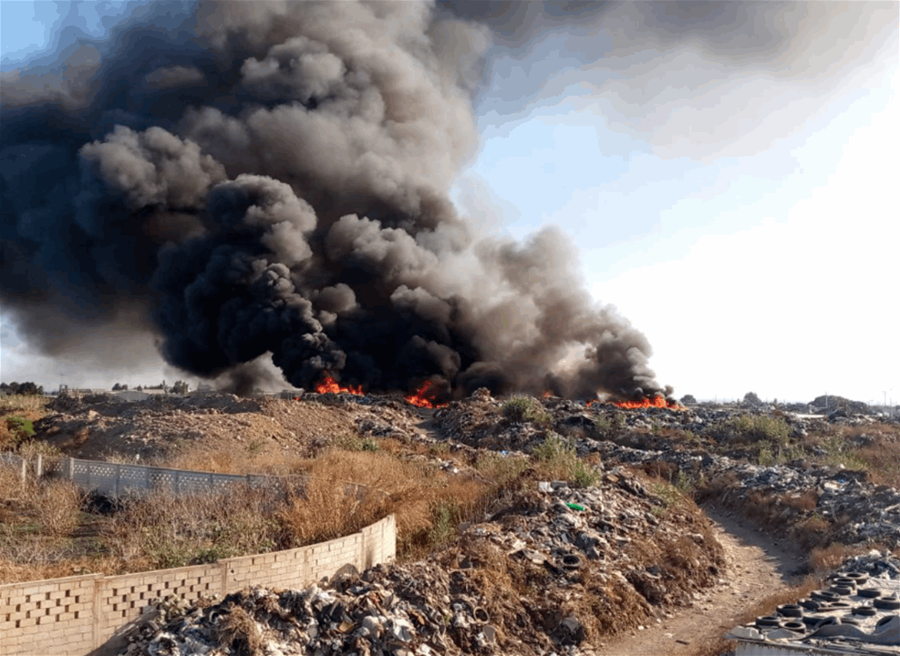 بالفيديو.. حريق ضخم في طرابلس