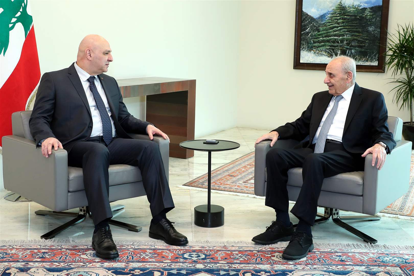 رد حزب الله.. &quot;الطبق الرئيسي&quot; لعشاء بري وعون!