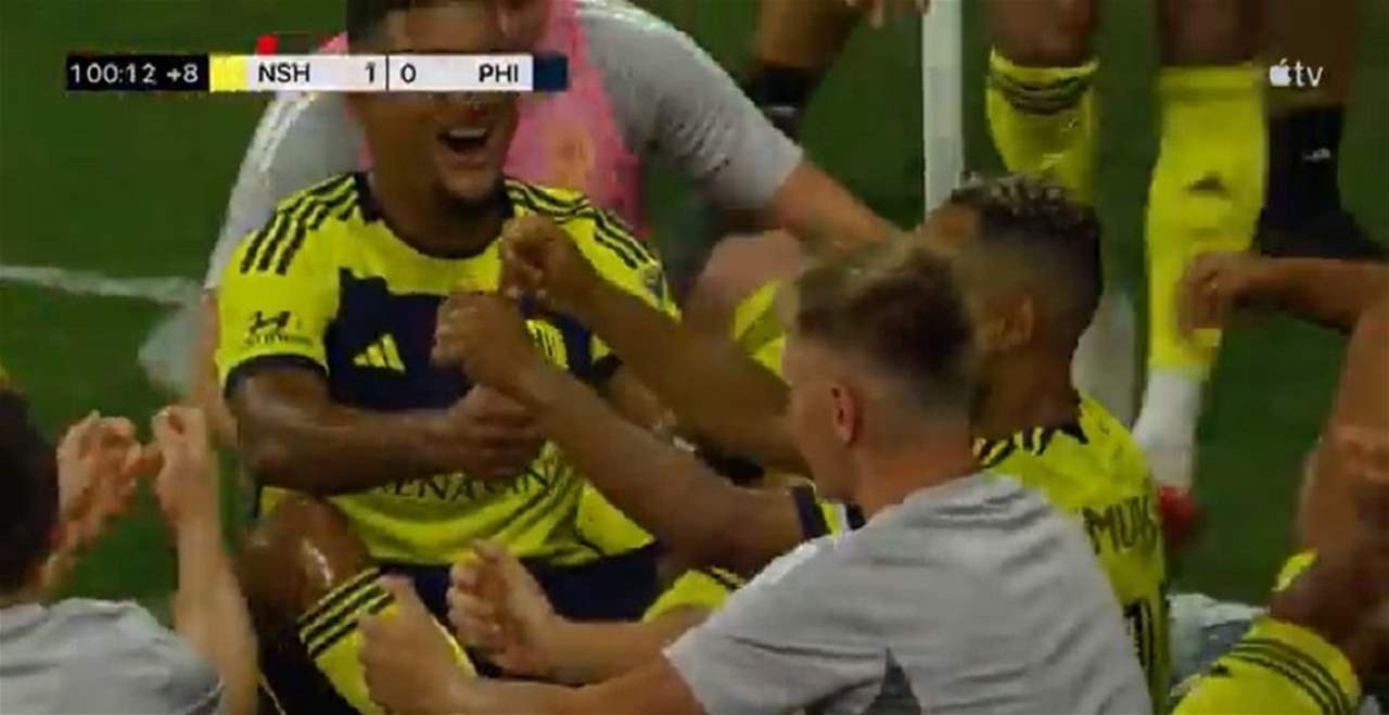 فيديو - فريق ناشفيل بأكمله يحتفل بطريقة ديوغو جوتا 