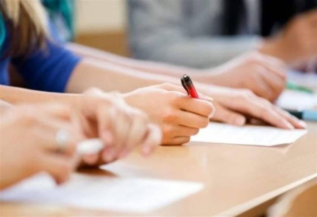 الرئيس سلام ووزيرة التربية يتفقدان سير الامتحانات الرسمية: لا شكاوى من التلاميذ (فيديو)  