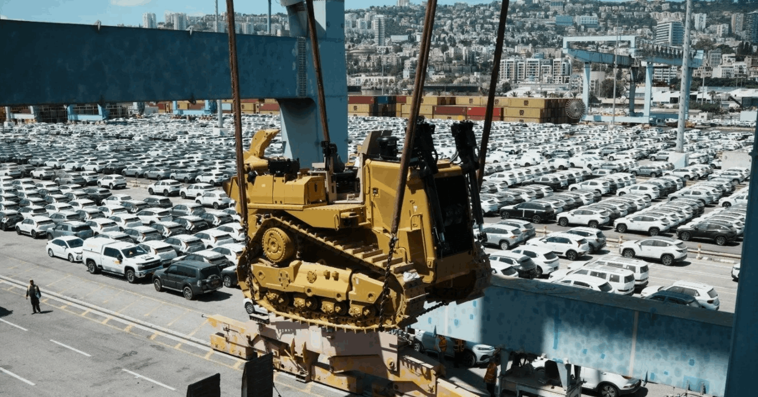 &quot;شحنة من المعدات العسكرية&quot;.. من أميركا إلى إسرائيل! 