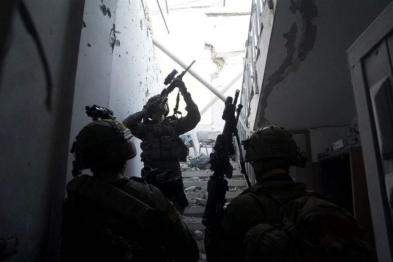 انهيار مبنى مفخخ على جنود إسرائيليين في غزة 