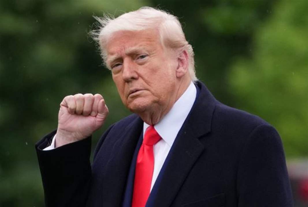 ترامب على هيئة &quot;سوبرمان&quot;؟! (صورة)