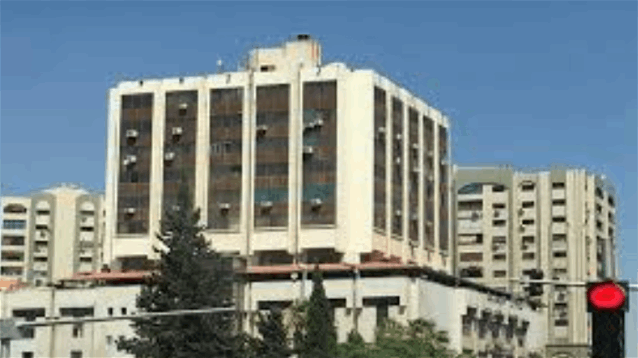 عن التصعيد ضد بيروت.. مصدر في وزارة الاعلام السورية يوضح! 