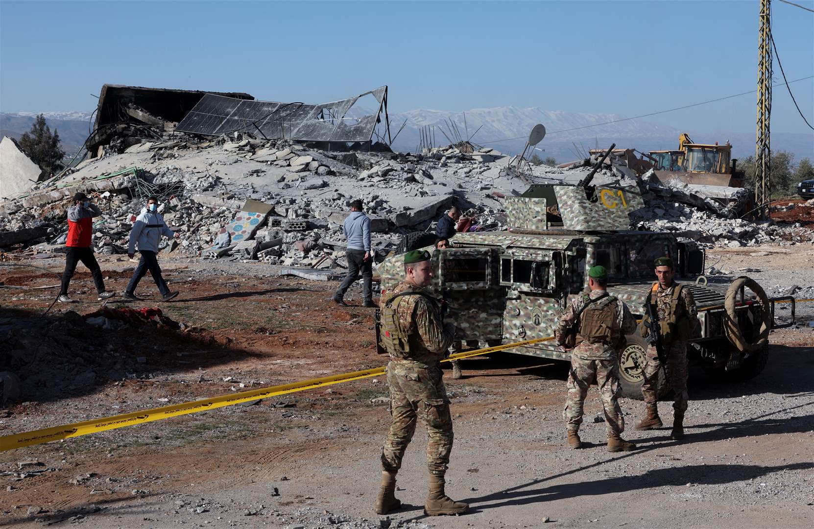 حقيقة دخول مسلحين إلى لبنان.. بيان للجيش! 