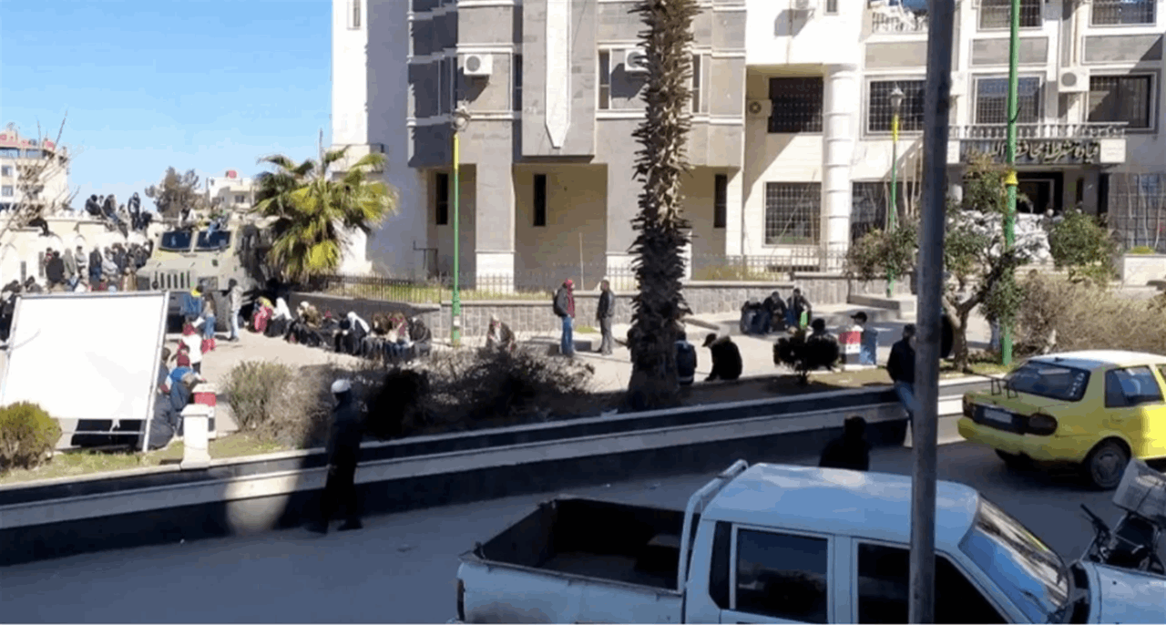 في سوريا.. قتلى وجرحى إثر اشتباكات داخل السويداء 