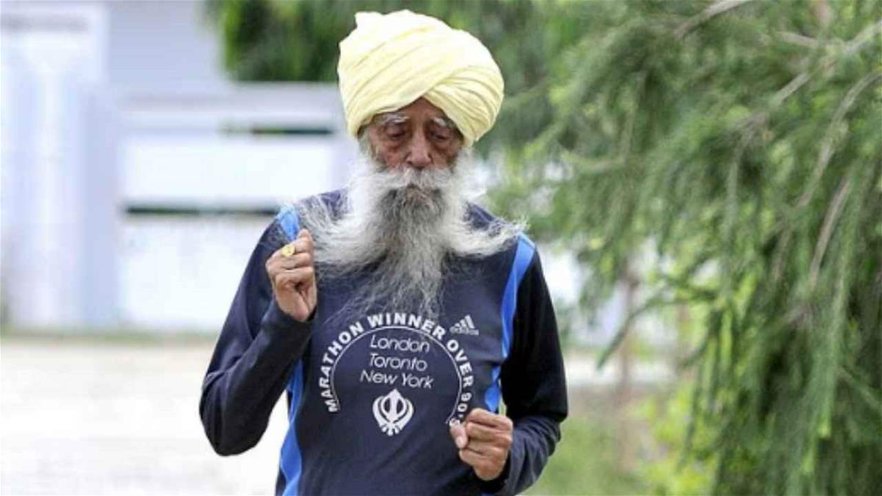 وفاة العداء الاسطورة فوجا سينغ عن عمر 114 عاما جراء حادث سير مروع 