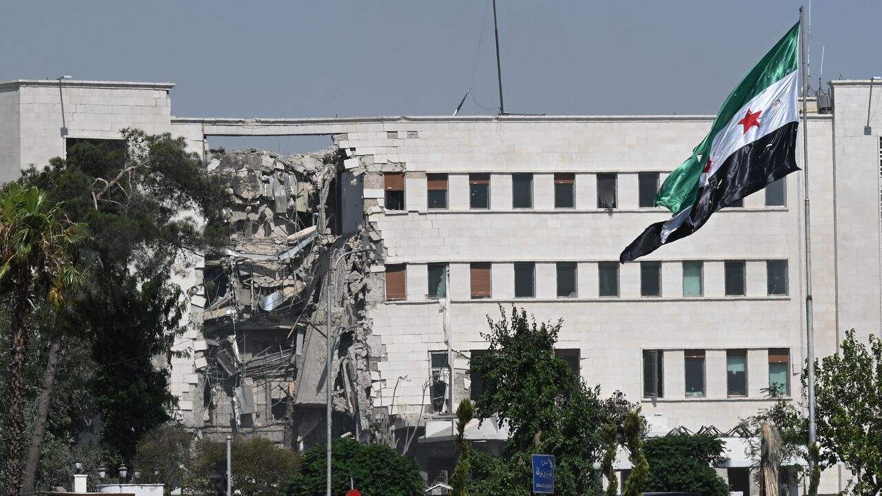 مكسيم خليل ومحمود نصر والشامي وغيرهم من نجوم سوريا يستنكرون احداث السويداء و ضربات &quot; اسرائيل &quot;