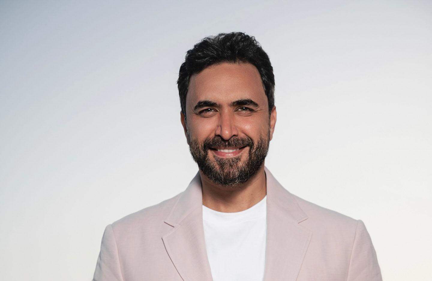 نادر الأتات يعتلي مسرح بعلبك التاريخي في &quot;فرح بعلبك&quot;