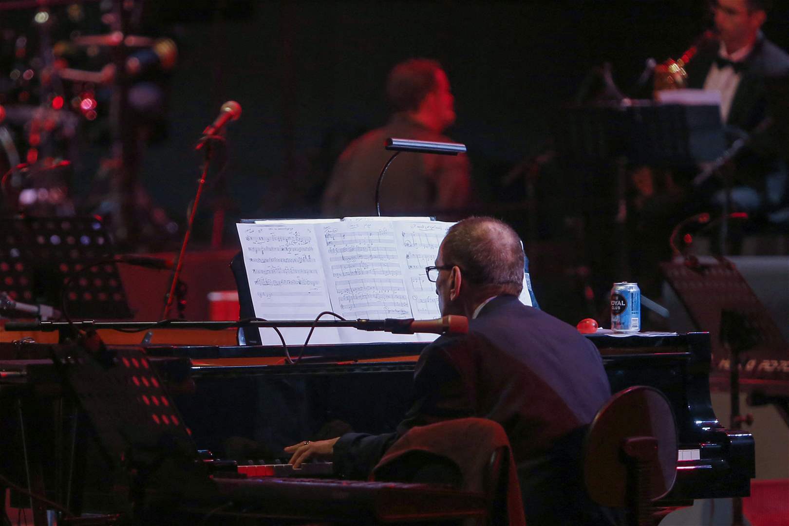 حزب الله معزياً بالرحباني: سيبقى منارة أمل للأجيال القادمة 