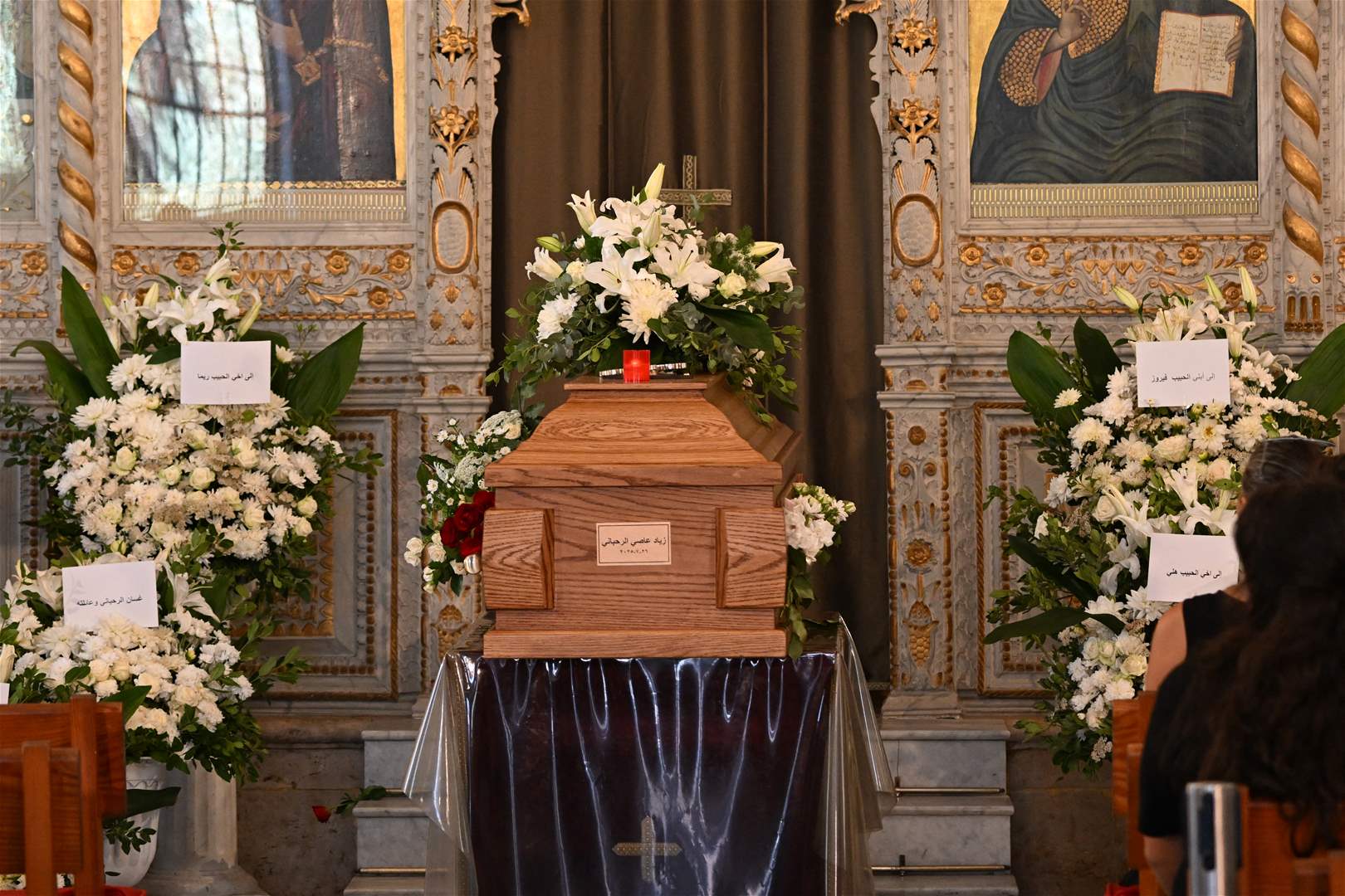 الرئيس سلام يقدم واجب العزاء بزياد الرحباني (فيديو) 