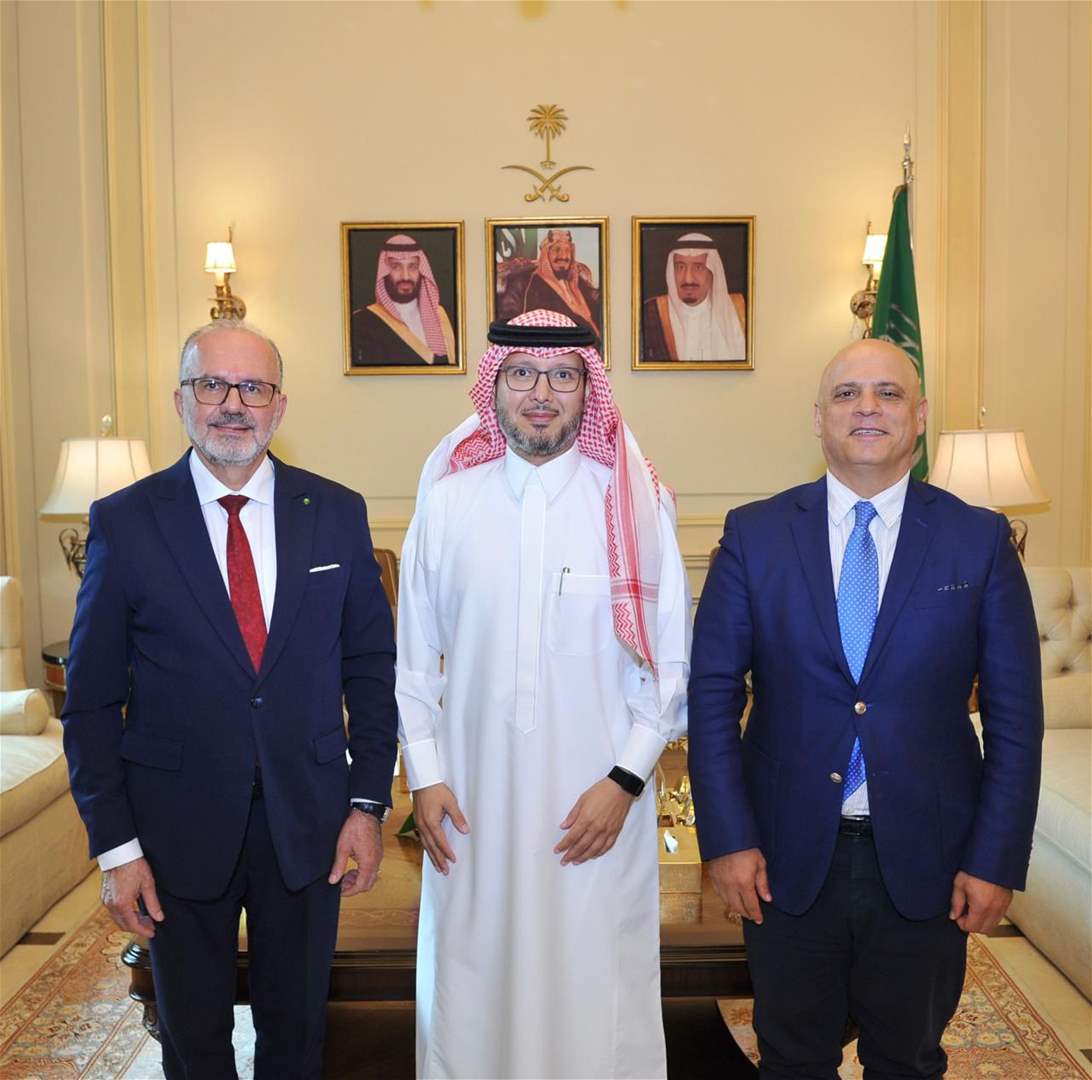 السفير السعودي في لبنان يستقبل رئيس حزب الخضر في لبنان 
