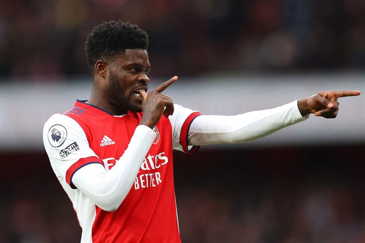 جماهير فياريال تُطلق عريضة لوقف التعاقد مع بارتي وسط اتهامات جنائية