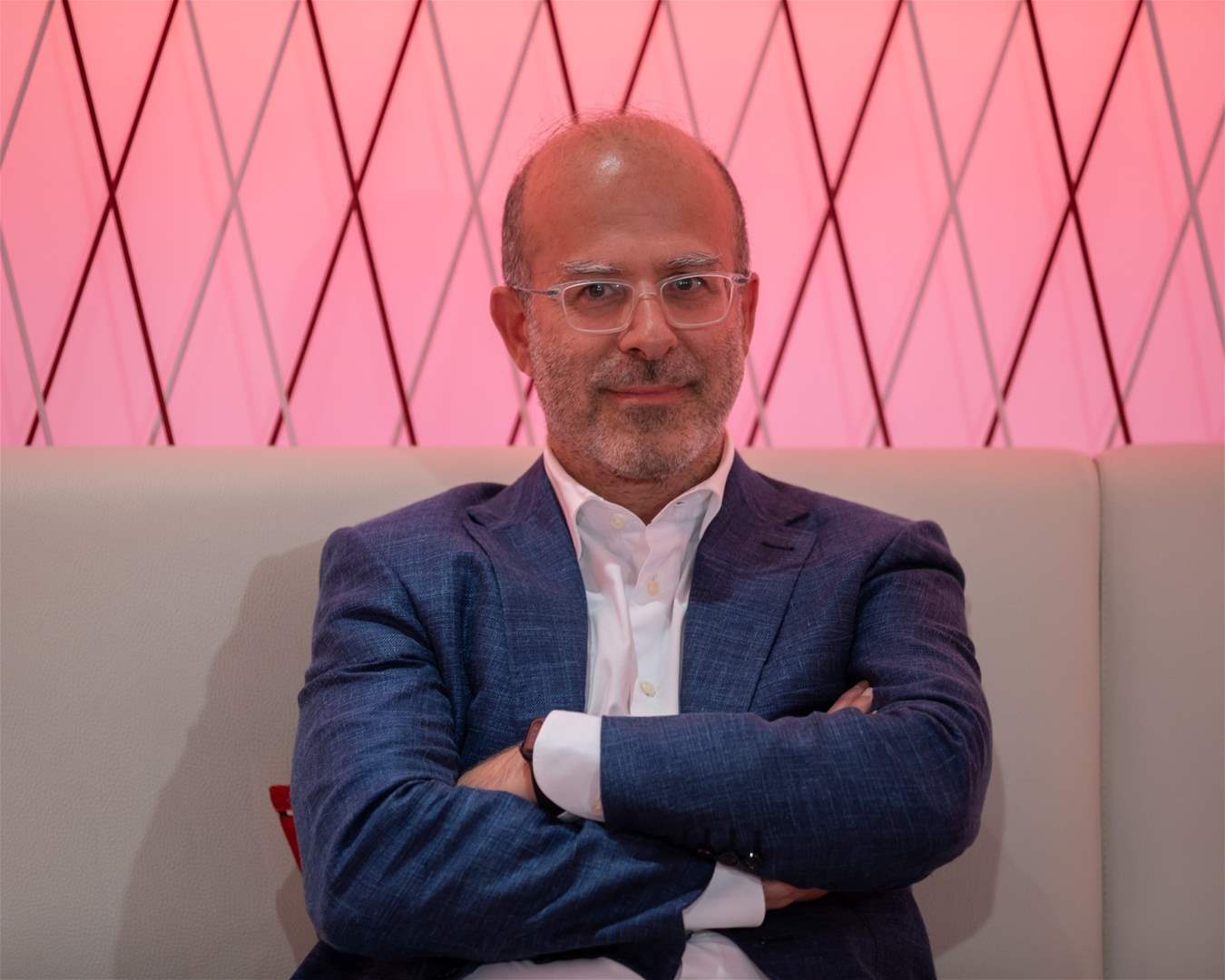 بعد إنسحابه.. أول تعليق للوزير فادي مكي: موقف صعب! 