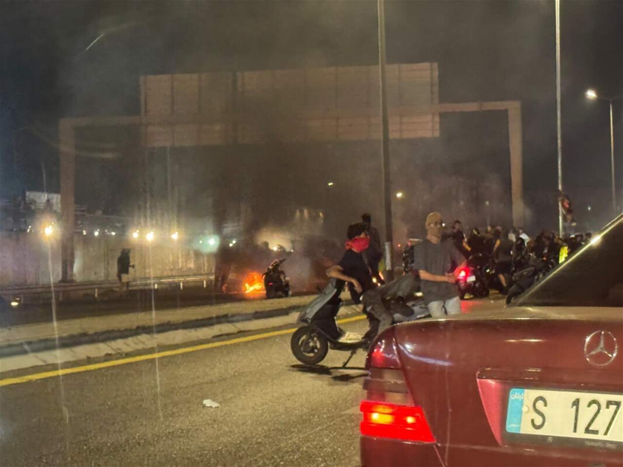 &quot;تحذير&quot; لكي لا يتكرّر حادث زبقين.. واتصالات لتفادي الانزلاق الخطير! (الجمهورية)