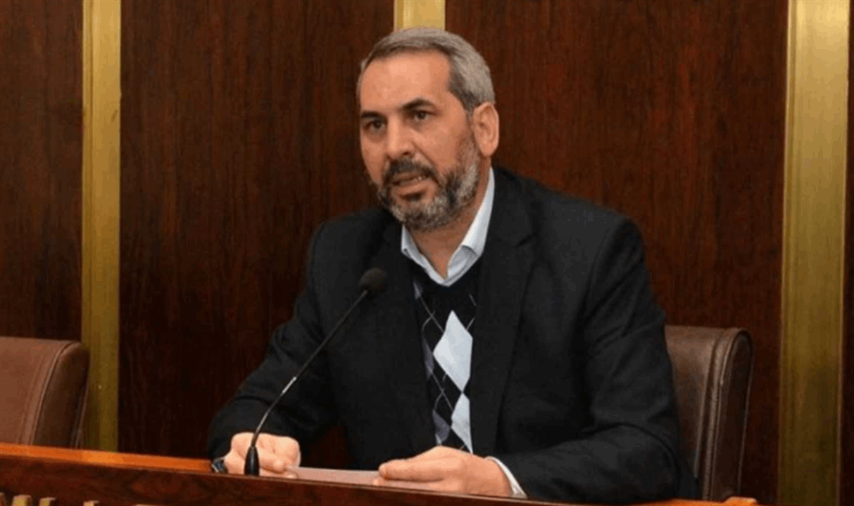 إيهاب حمادة: المقاومة لن تسلّم إبرة من سلاحها