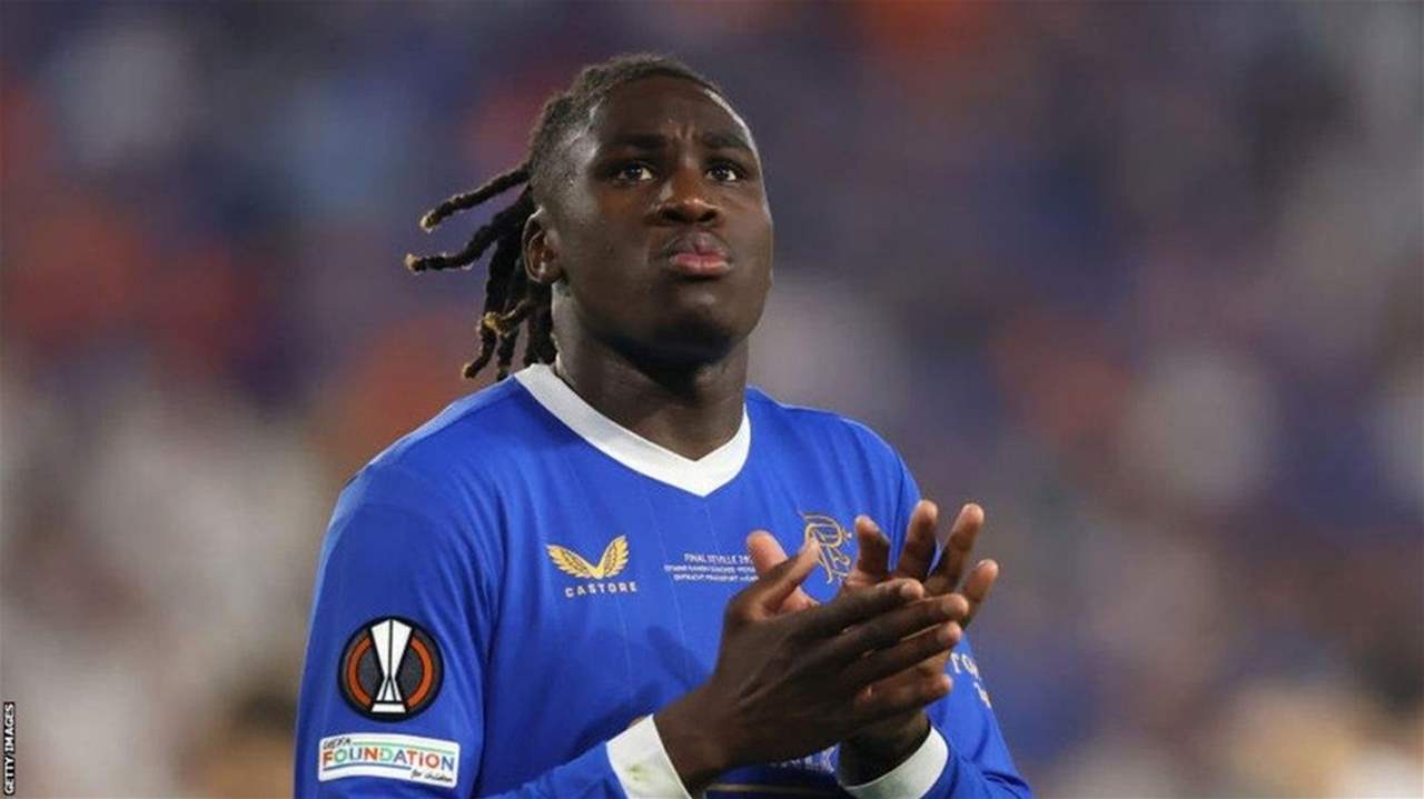 فيديو - تجاهلوا المباراة وركزوا على سرواله!!