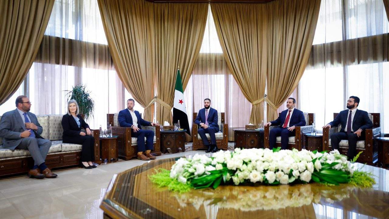 الخارجية السورية: الرئيس الشرع يستقبل وفدا من أعضاء الكونغرس الأميركي بحضور وزيري الخارجية والداخلية السوريين