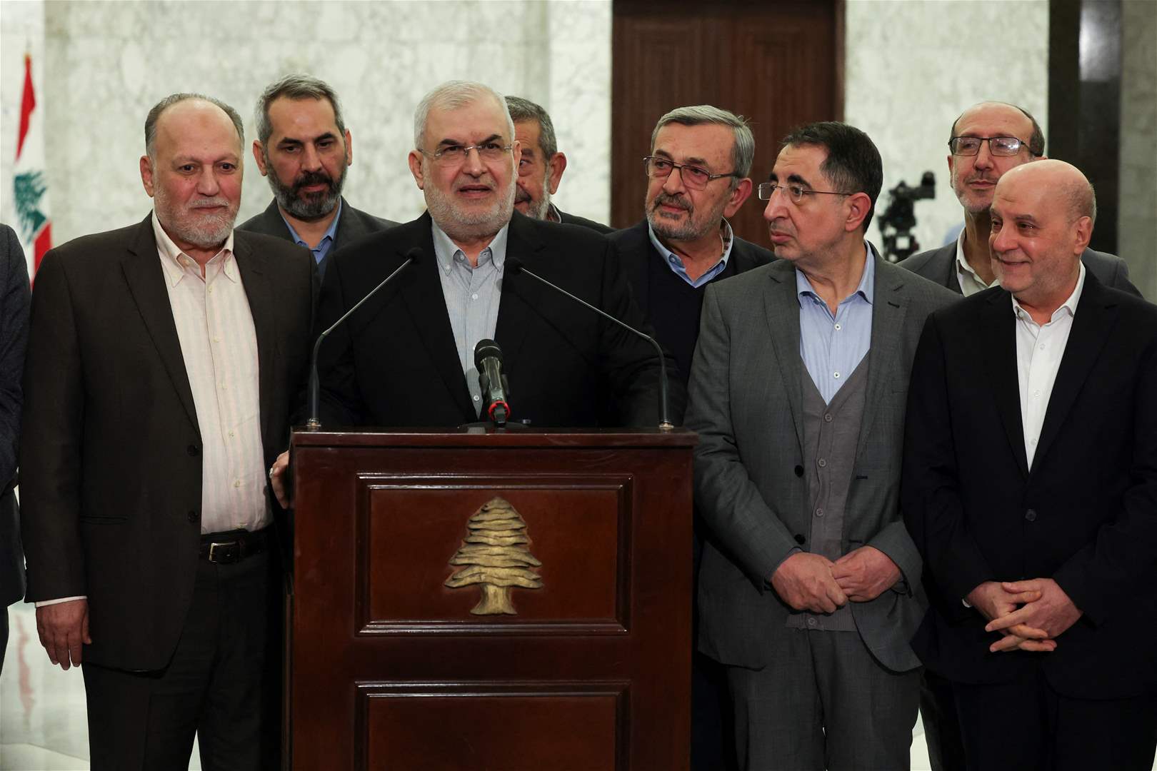 فك الحاجز.. على طريق الضاحية بعبدا! 