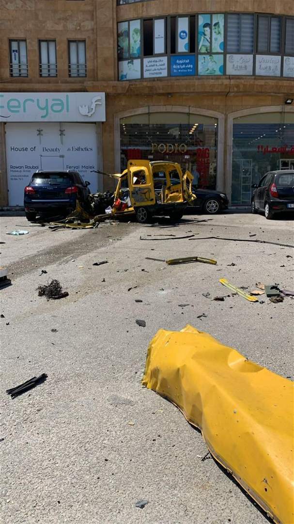  غارة من مسيرة تستهدف سيارة من نوع رابيد على طريق عام تبنين-السلطانية