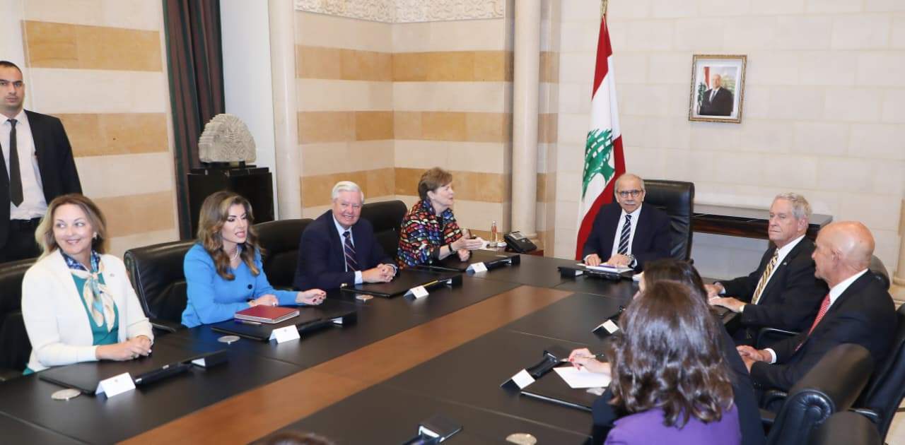 سلام استقبل الوفد الأميركي: لبنان ملتزم بأهداف الورقة التي تقدم بها براك 