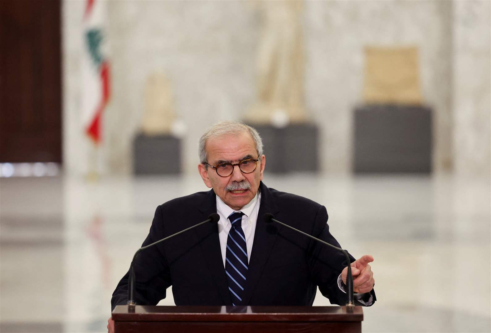 سلام بعد جلسة المجلس الشرعي: الحكومة تسعى لترسيخ دولة قوية وعادلة