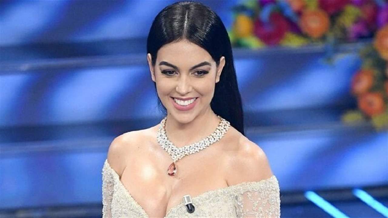 جورجينا رودريغيز تستعرض خاتم خطوبتها من كريستيانو رونالدو في فينيسيا