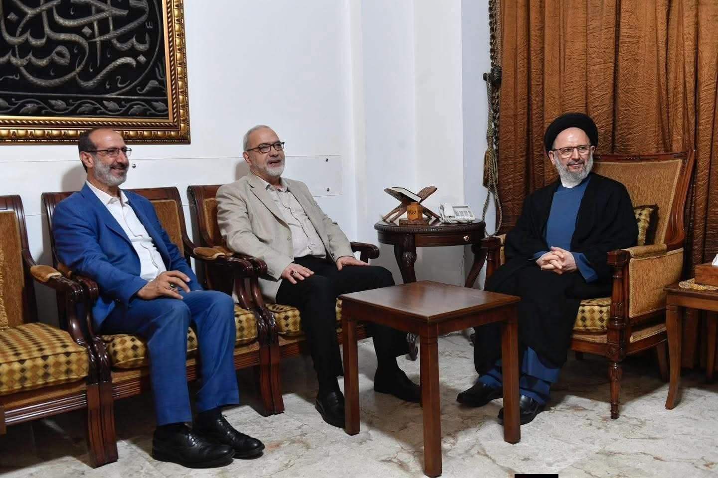 بعد أزمة "حلقة المنار".. وفد من حزب الله يزور فضل الله! 