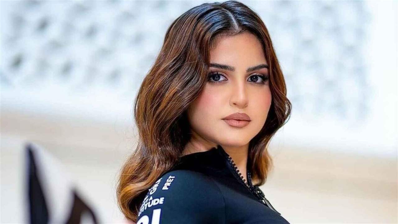 حلا الترك تنزعج من طلب غناء &quot;بنيتي الحبوبة&quot; بطريقة طريفة