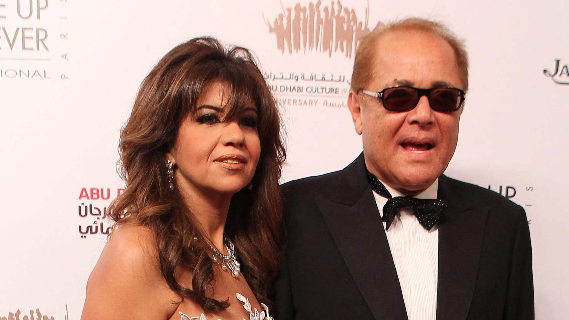 محامي ورثة محمود عبد العزيز يكشف قرار النيابة بشأن بوسي شلبي