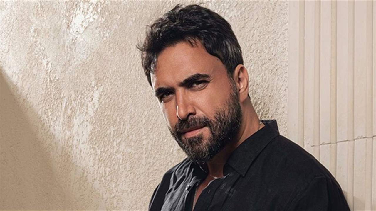 نادر الأتات يحقق حلمه على مسرح بعلبك التاريخي أمام آلاف الحاضرين