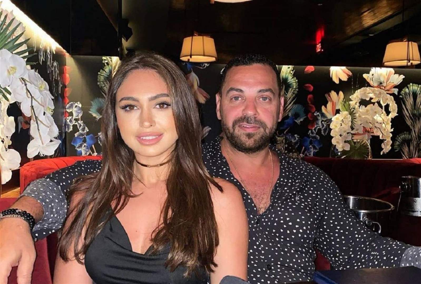 بحضور عمرو دياب.. طارق العريان يحتفل بعيد ميلاده 