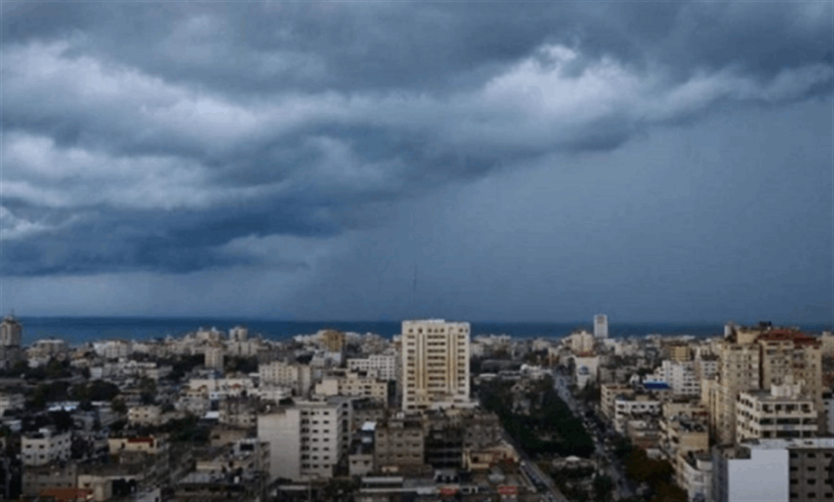 طقس متقلب.. وأمطار متفرقة  