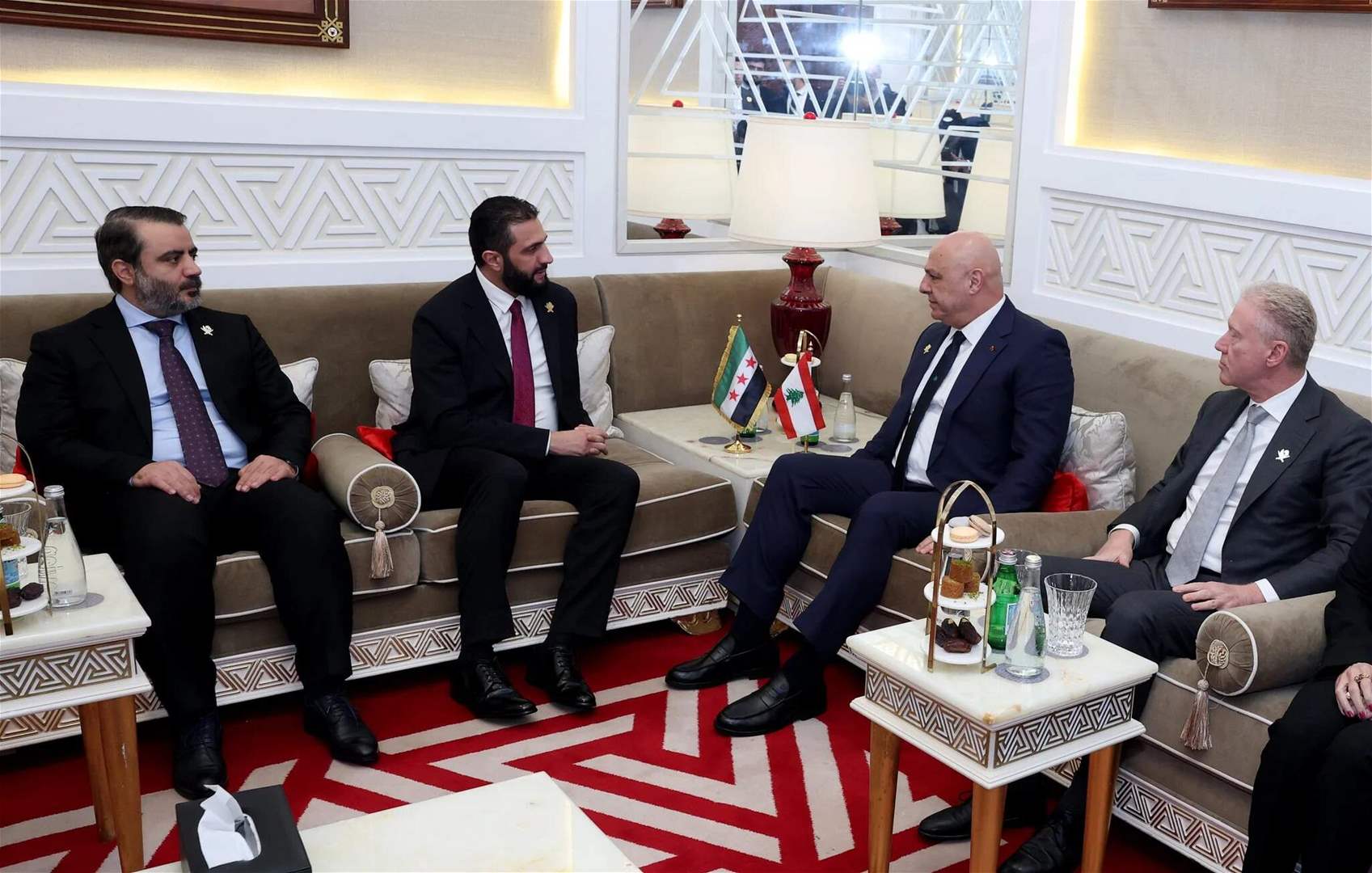 وفد سوري الى بيروت.. ماذا طلب عون من الشرع؟ (الديار)