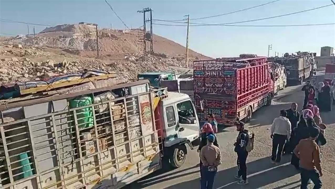 130 عائلة سورية تعود طوعيًا