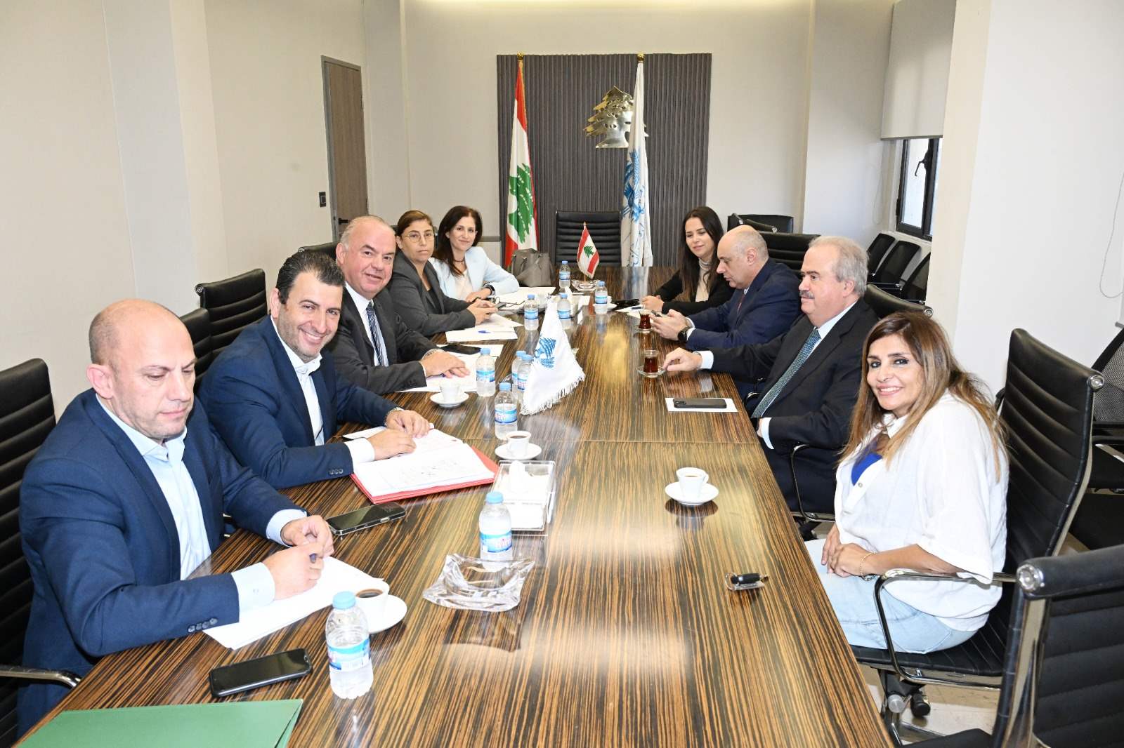 جابر والحاج بحثا الإيرادات وتطوير قطاع الاتصالات