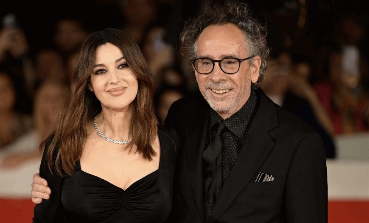 مونيكا بيلوتشي وتيم بورتون يعلنان انفصالهما رسميا بعد علاقة حب دامت ثلاث سنوات 