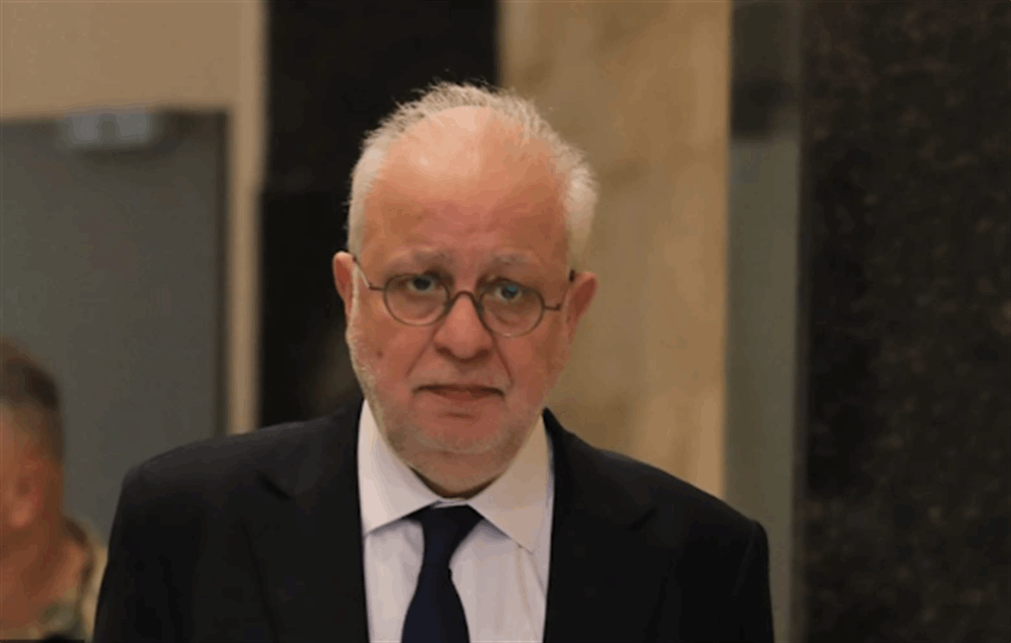 &quot;لا تكويع&quot; بقرار حصر السلاح.. مواقف جديدة لوزير العدل