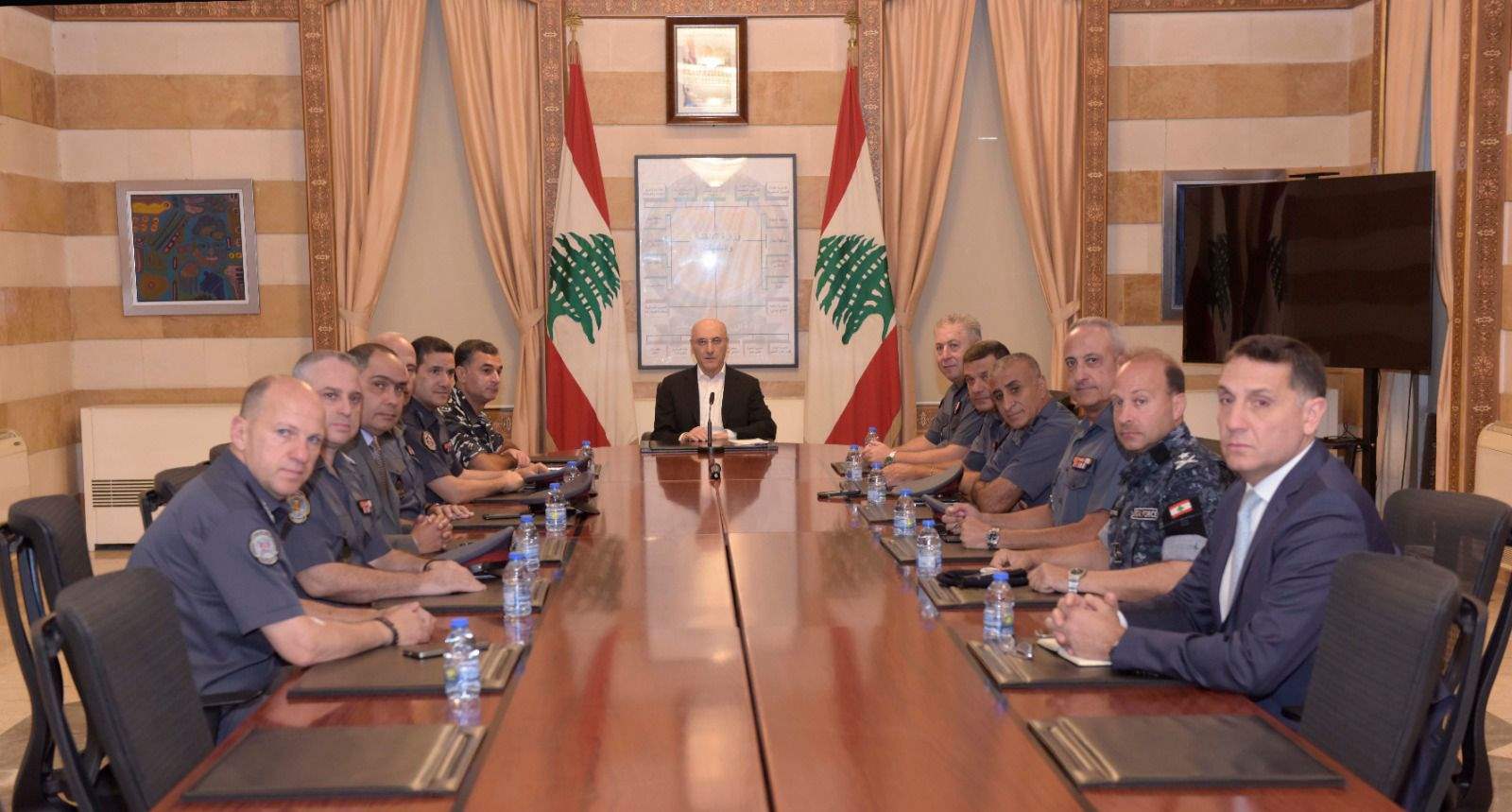 الأمن أولًا.. والحجار يطلب تكثيف الإجراءات الميدانية