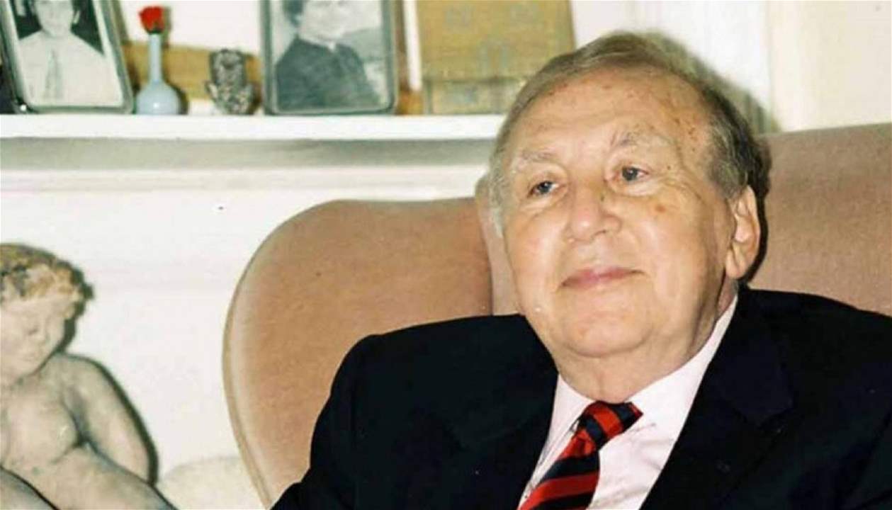 وزير الثقافة السوري محمد ياسين يتدخل لإبقاء اسم نزار قباني على مدرسة في حلب